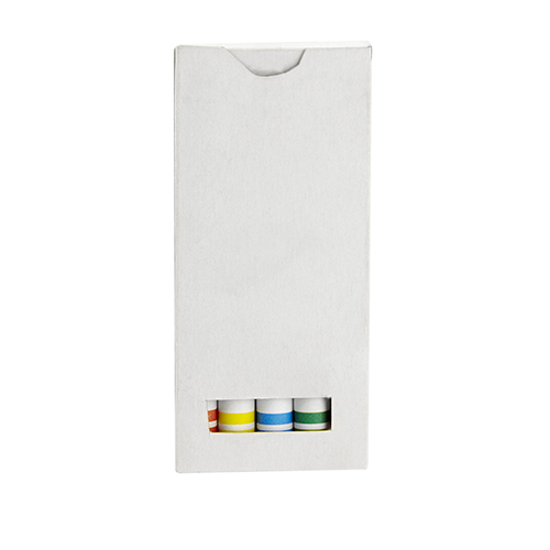 DPO 014, CAJA DE CRAYONES. Caja de cartón con 5 crayones de varios colores.